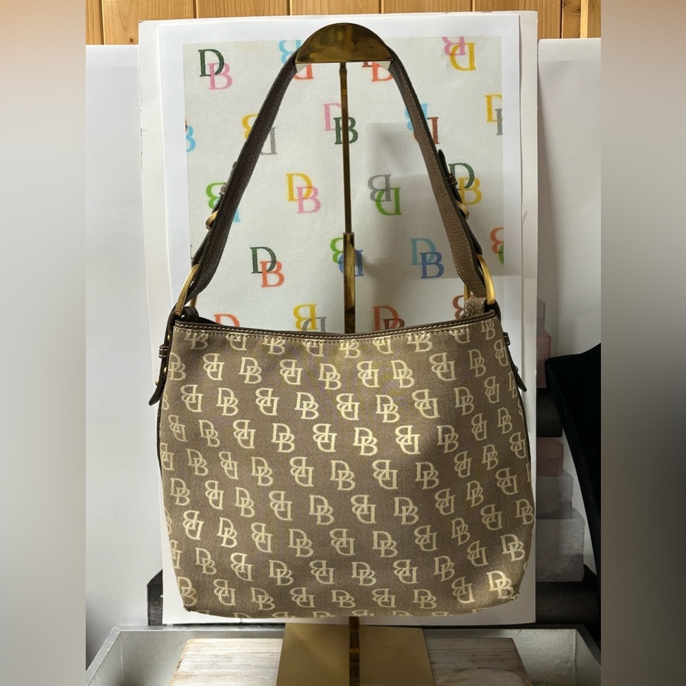 Dooney & Bourke Elegant Brown Shoulder Bag with Gold Accents